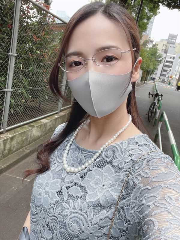 真實糟糕妄想癖 土味系24歳牙助。前男友結婚典禮後被侵犯個夠瘋狂高潮潮吹中出播種付調教